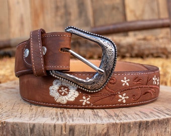 WOMENS FLOWER EMBROIDERED Western cowgirl cowboy leather belt