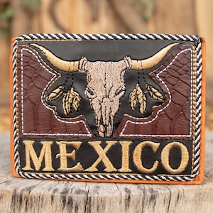MEXICO western LONGHORN EMBROIDERED leather bi fold wallet