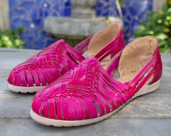 WOMENS MEXICAN SANDALS Fucshia color leather handmade shoe huarache
