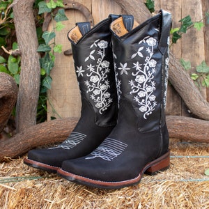 BOTAS VAQUERA MUJER cowboy punta cuadrada cuero Rosa bordada
