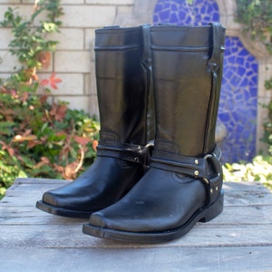 BLACK LEATHER full grain motorcycle BIKER rider snip toe boots