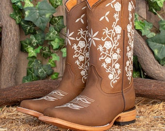 WOMENS COWGIRL cowboy square toe leather Rose embroidered BOOTS