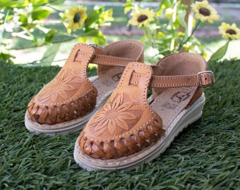 Girls WALKER TODDLER SUNFLOWER stamped leather huarache sandals