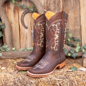 WOMENS COWGIRL cowboy square toe leather Flower embroidered BOOTS