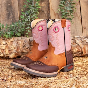 ON SALE !!!! Girls BABY toddler kids walker square toe leather cowboy boots