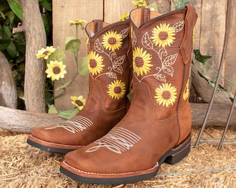 WOMENS COWGIRL cowboy square toe leather sunflower embroidered BOOTS