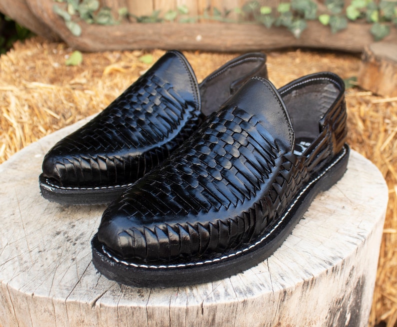 MENS LEATHER HUARACHE shoe slip on black sandals with rubber tire print sole image 1