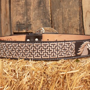 Hombre WESTERN LEATHER herradura CABALLO cinturón de cuero bordado CABALLO imagen 3