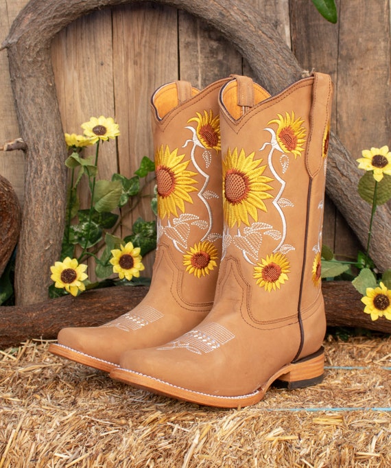 WOMENS COWGIRL Cowboy Square Toe Leather Sunflower Embroidered BOOTS -   Hong Kong