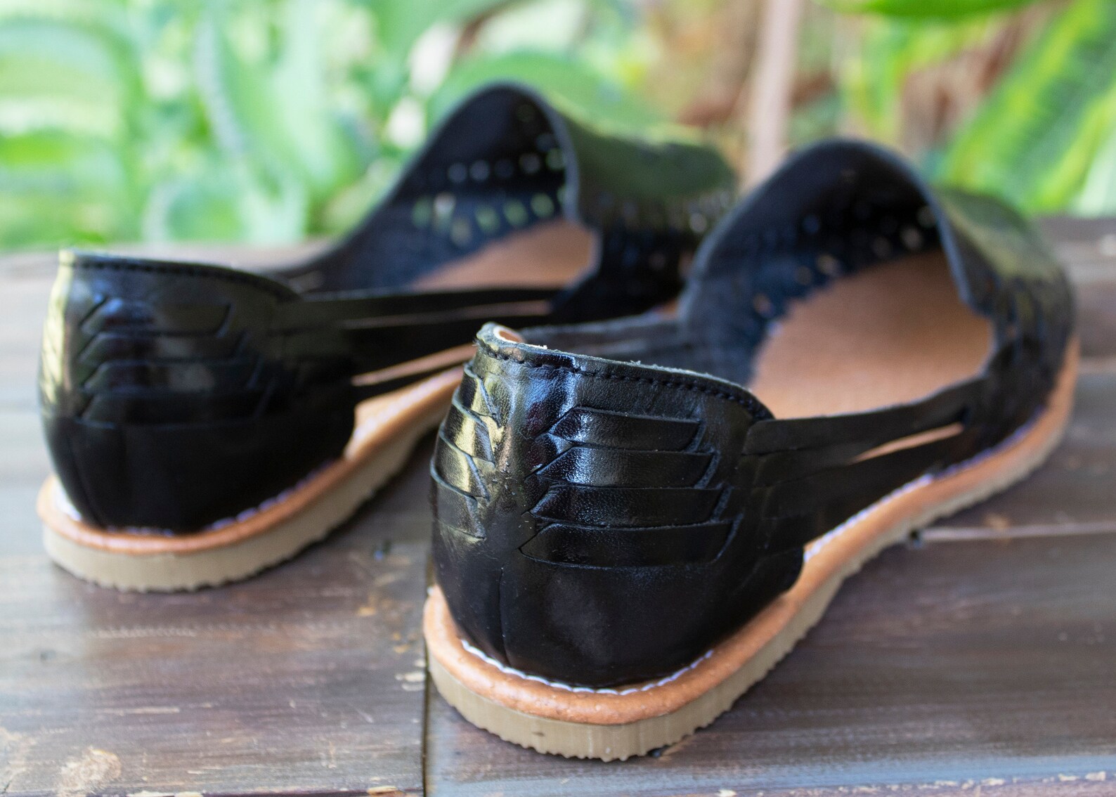 mexican sandals black