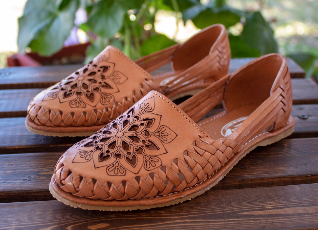womens leather mexican sandals