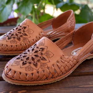 WOMENS MEXICAN SANDALS tan leather handmade shoe huarache