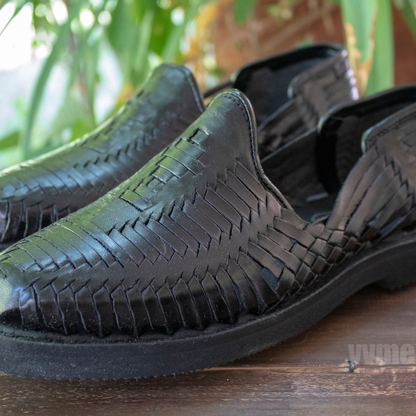 MENS LEATHER HUARACHE shoe slip on black sandals