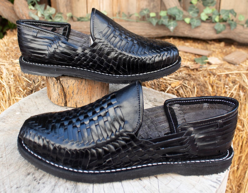 MENS LEATHER HUARACHE shoe slip on black sandals with rubber tire print sole image 4