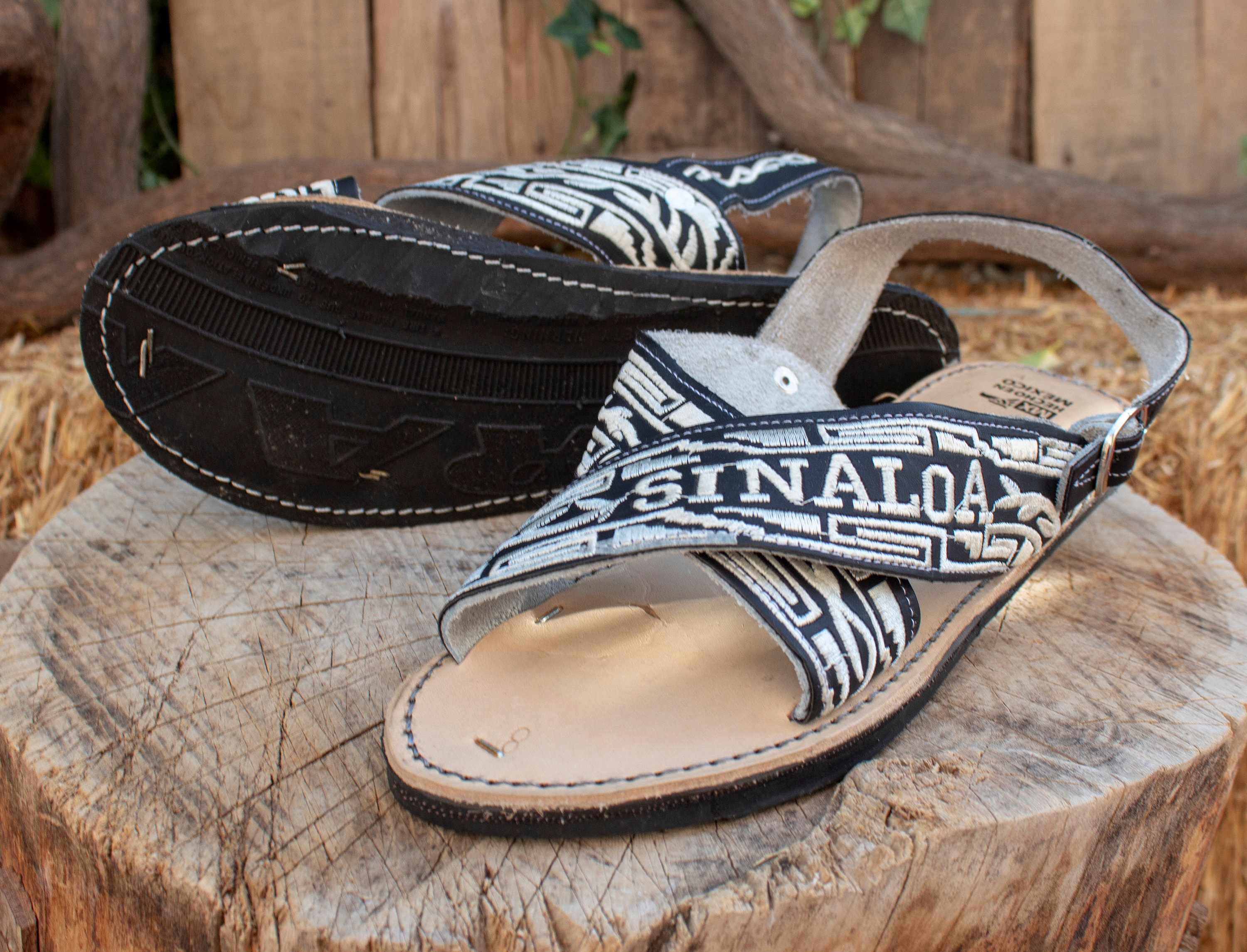 MENS EMBROIDERED SINALOA Huarache Mexican Sandals With Tire Sole