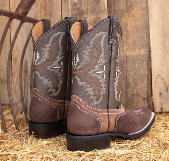 Stop Wearing Cowboy Boots Wrong (How To Rock Western Boots AUTHENTICALLY) 
