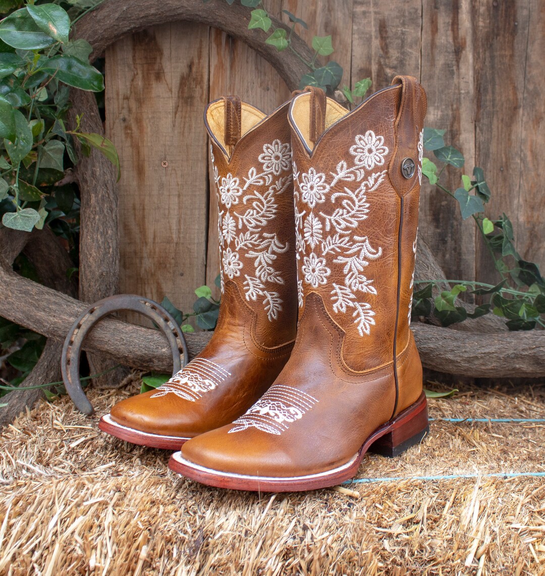 womens square toe cowboy boots cheap