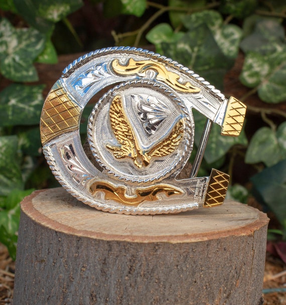 thumbnail interactive-video image 1 of Gold Large Animal Western Belt Buckle For Men 1 of 11