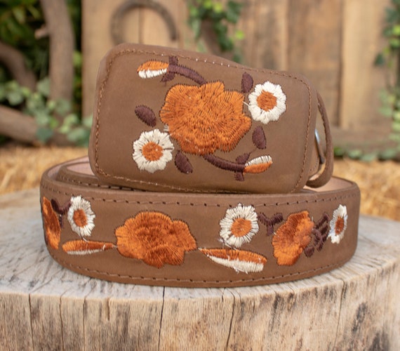 WOMENS ROSE EMBROIDERED Western Cowgirl Cowboy Floral  display picture 1