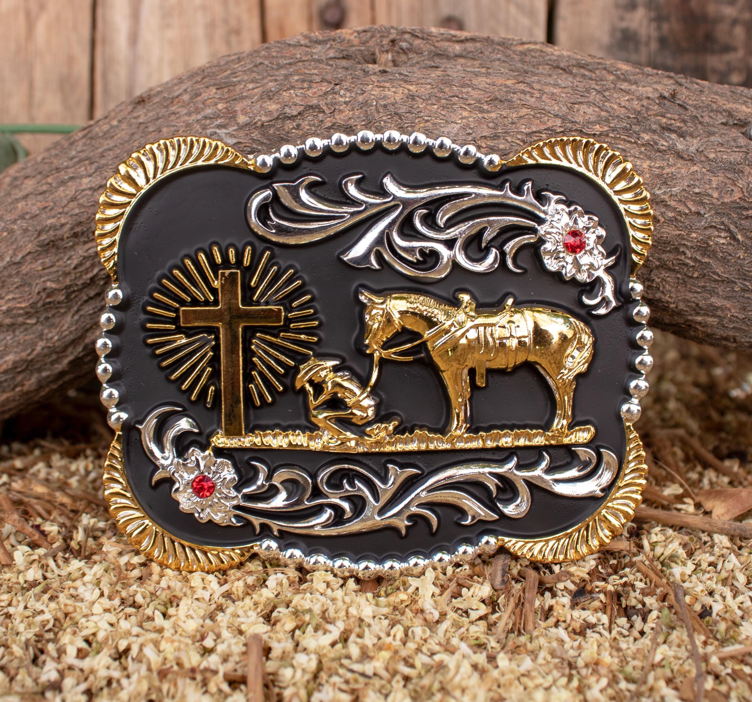 Women\'s Cowboy Bull Religion Cross Kneeling Prayer And Horse Design Belt Buckles Amazon.com: Moranse Religion Cross Cowboy Kneeling Prayer  main image 2