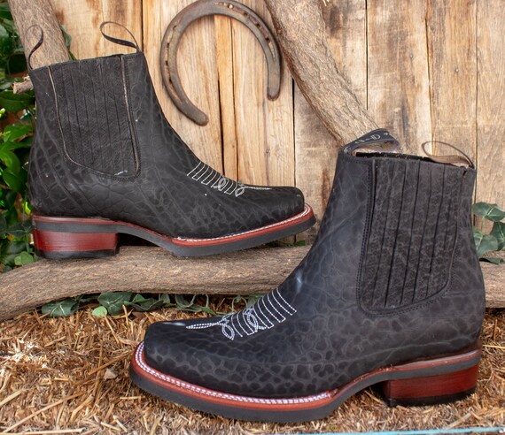 Cuello de toro boots deals