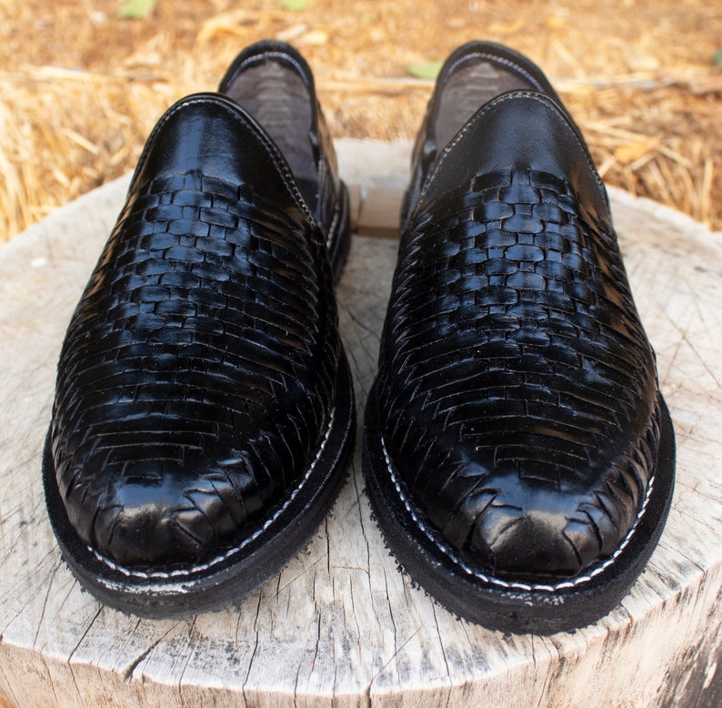 MENS LEATHER HUARACHE shoe slip on black sandals with rubber tire print sole image 3