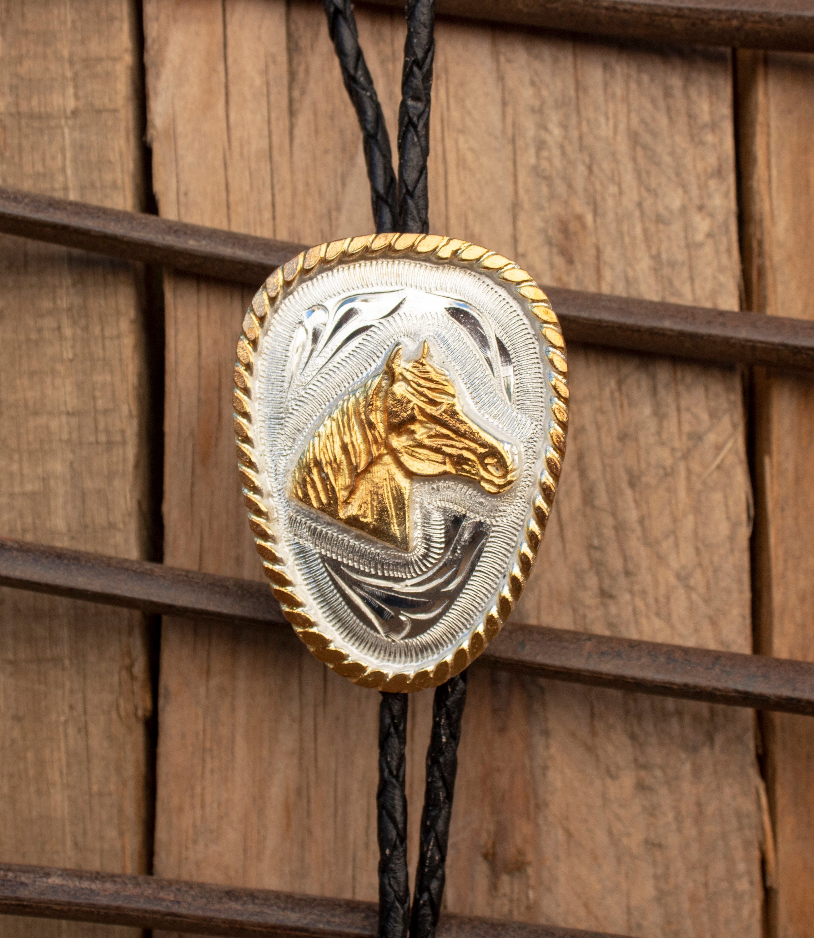 VINTAGE 1990s Bronco Rodeo Bucking Horse Bolo Tie / Rodeo / Mustang