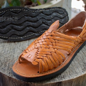WOMENS LEATHER HUARACHE Sandals Made in Mexico With Tire Sole - Etsy