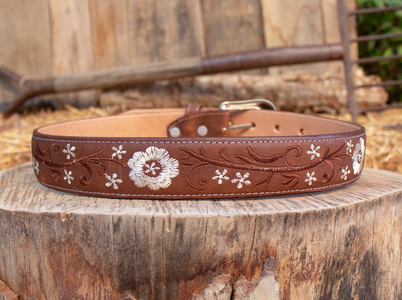 WOMENS FLOWER EMBROIDERED Western cowgirl cowboy leather belt image 2