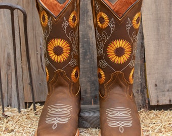 WOMENS COWGIRL Cowboy Square Toe Leather Sunflower Embroidered BOOTS 