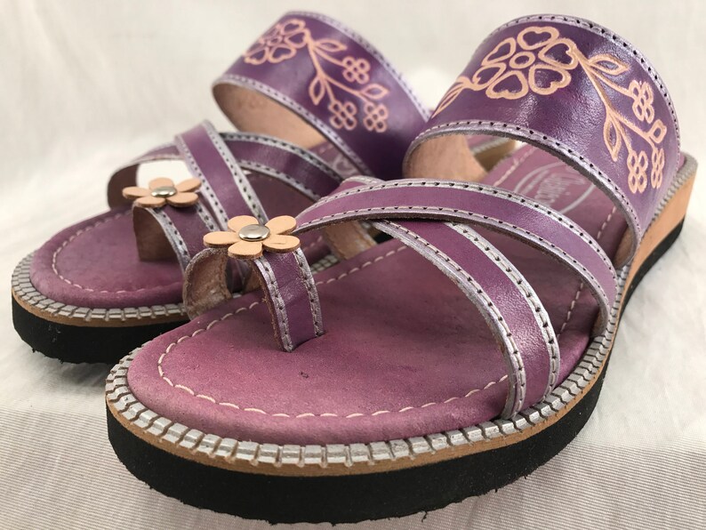 mexican sandals with flowers