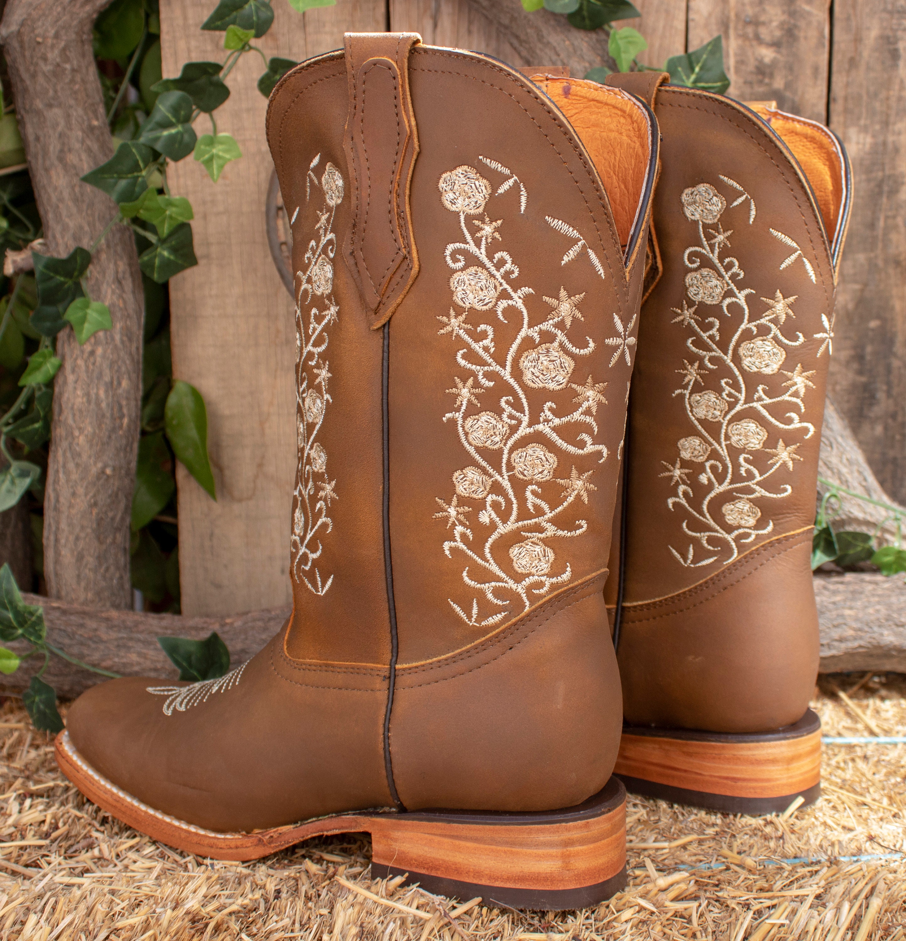WOMENS Cowgirl WIDE CALF Cowboy Square Toe Leather Embroidered Boots -   Canada