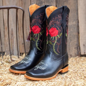 WOMENS COWGIRL cowboy square toe leather rose embroidered BOOTS