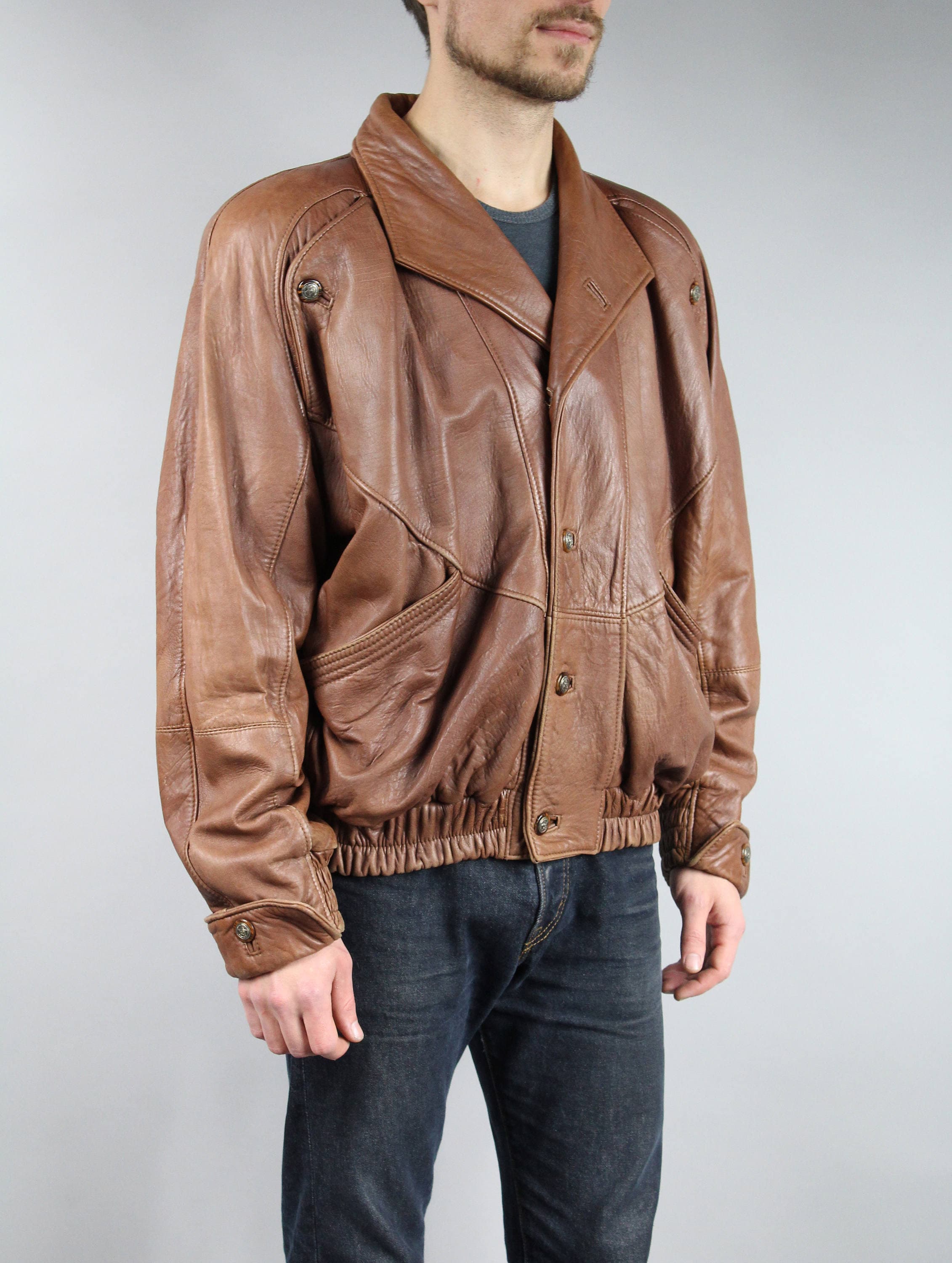 80s Boxy Genuine Leather Brown Men's Bomber Jacket . Vintage 80s Boxy Genuine Leather Brown Men's Bomber Jacket . Vintage