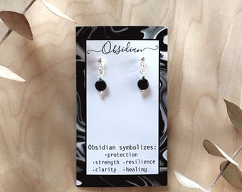 Delicados pendientes diminutos de obsidiana en plata de ley