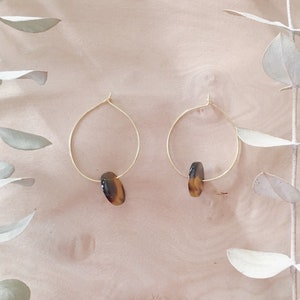 Dainty Tortoise Disc Hoop Earrings, Miminalist Earrings, Simple Earrings, Acrylic Earrings