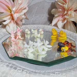 Assorted Micro Bird Figurines, Vintage Plastic Craft Art Supply