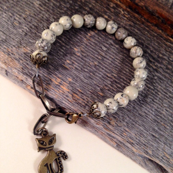 Cream, Grey and Black Tree Agate Adjustable Bracelet with Bronze Kitty Cat Charm, Stacking Bracelet, Boho Gemstone, Offwhite & Gray Bracelet