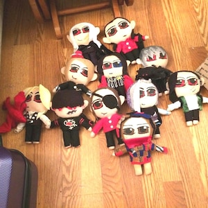 Custom Plushie Commissions