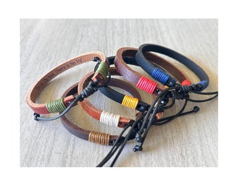Personligt unisex läderarmband: Minimalistisk graverad manschett, justerbart armband, personligt meddelande