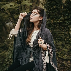 kolila Women Vintage Sleeveless Asymmetrical Cosplay Knitted Hooded Coat Long Pullover Cloak Fluffy Open Front Long Coat