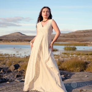 CAOIMHE WEDDING DRESS | Rustic Wedding Dress, Natural Wedding Dress, Celtic Wedding Dress, Custom made, Pagan Wedding Dress , Medieval Dress