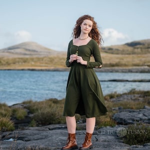 IMBAS DRESS | Sleeved Green Dress, Corset Dress, Renaissance Dress, Cottagecore Dress, Midi Dress, Green Dress, Folk Dress.