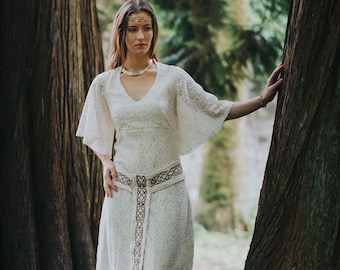 VESTIDO DE REINA PAGANA / Vestido de novia celta con mangas, bosque, vestidos hechos a medida, diseño natural, pagano, boda simple, fusión celta.