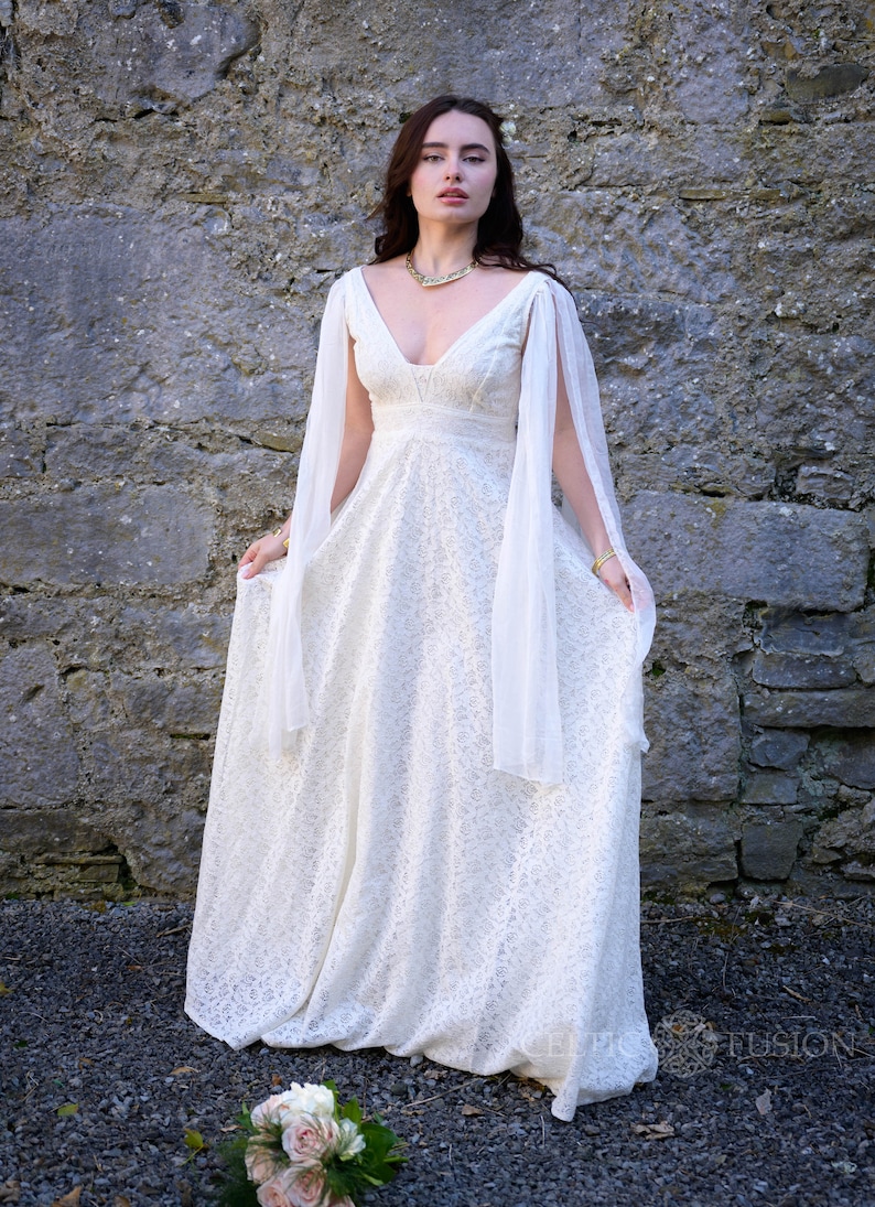 Robe de mariée BLAITHIN dentelle de coton ivoire et manches en mousseline