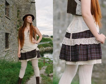 GONNA TARTAN TARTY / Gonna in lana tweed avvolgente in pizzo, gonna folk, gonna Mori Kei, kilt da donna, involucro corto, Steampunk, kilt, fusione celtica