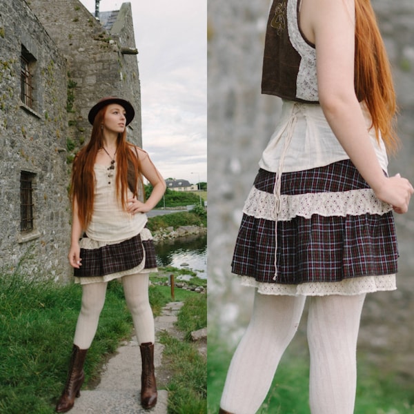 JUPE TARTAN TARTAN | Jupe portefeuille en dentelle en tweed, Jupe folklorique, Jupe Mori Kei, Kilt pour femme, Châle court, Steampunk, Kilt, Fusion celtique