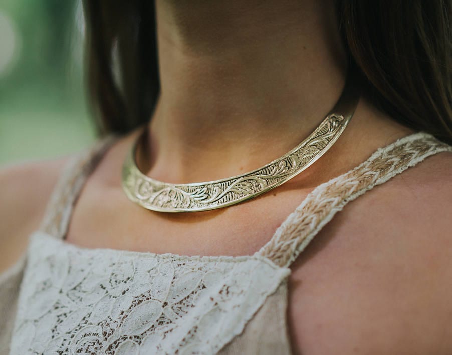Halsband