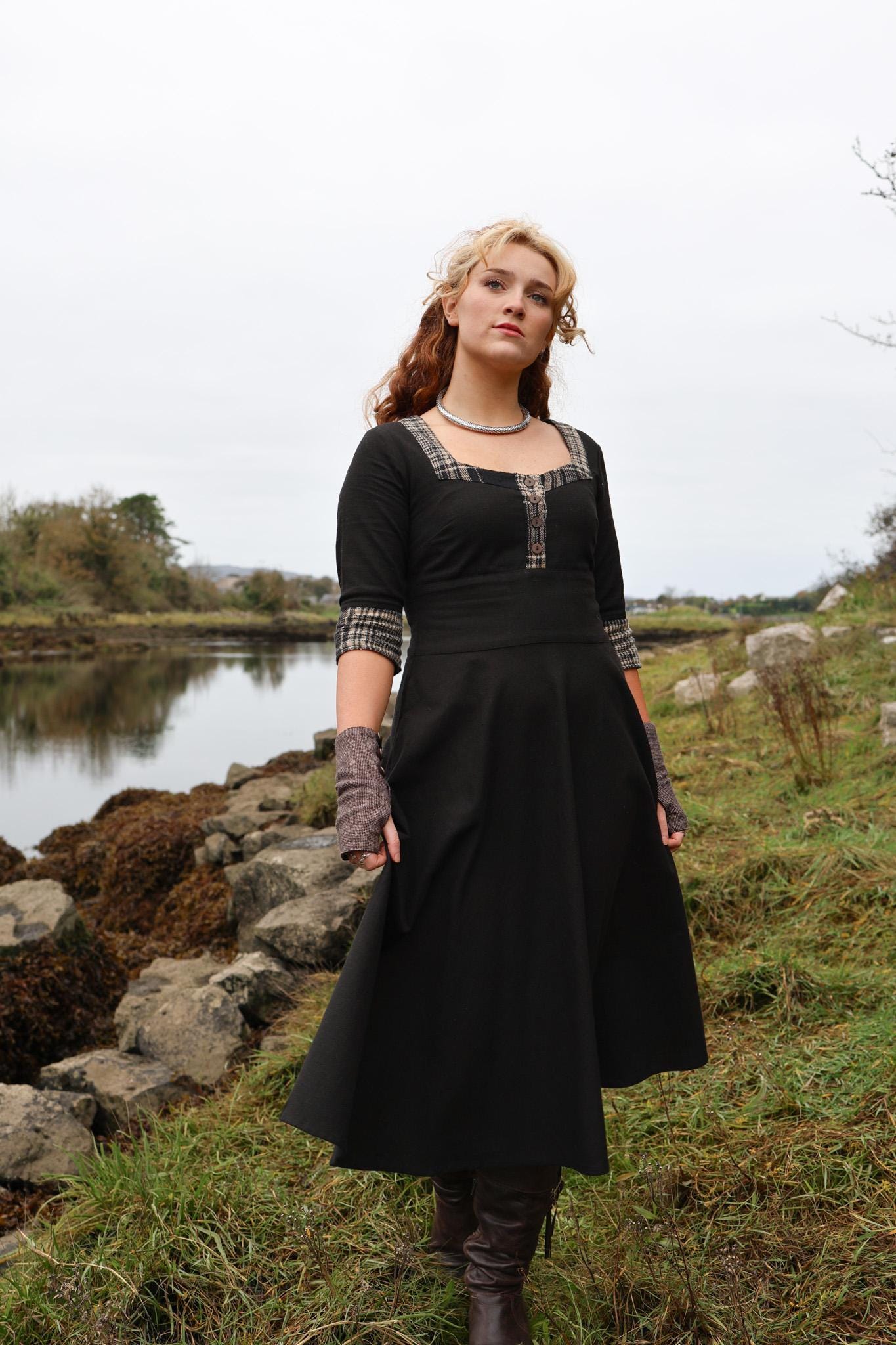 Black Corset Dress: Gothic Midi Dress With Tweed Details & Pockets 