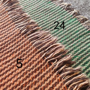 UISNEACH BROOCH & SHAWL Handwoven Wool Blend Shawl and Brooch, Wrap Large Warm Scarf, Outlander Rustic Shawl, Pin Brooch, Wool Throw. image 8
